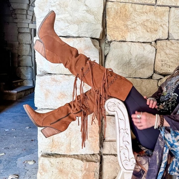 Dingo Witchy Woman Tall Suede Western Boot SZ 9.5 NEW - Picture 1 of 5